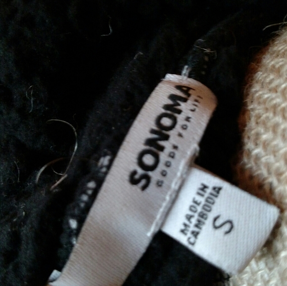 Soft  Black and White Jacket , size Small - Picture 5 of 8